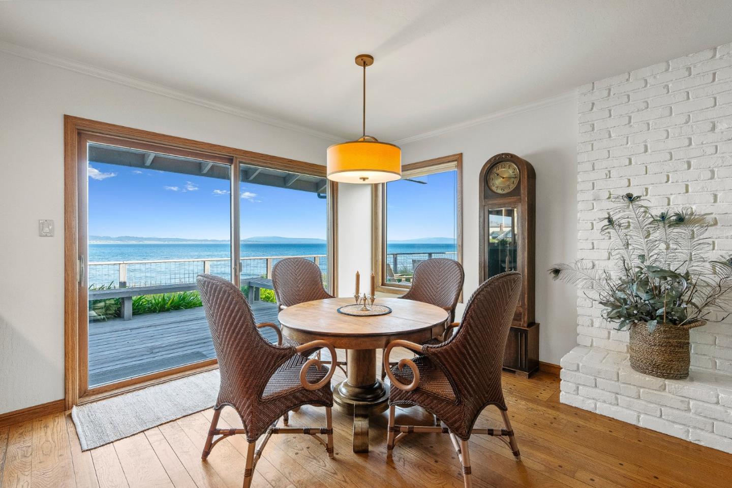 Detail Gallery Image 17 of 51 For 4250 Opal Cliff Dr, Santa Cruz,  CA 95062 - 4 Beds | 2/1 Baths