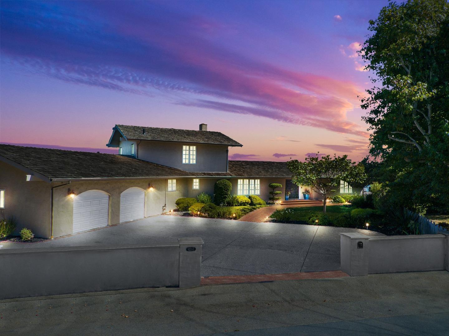 Detail Gallery Image 37 of 51 For 4250 Opal Cliff Dr, Santa Cruz,  CA 95062 - 4 Beds | 2/1 Baths
