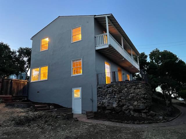 Detail Gallery Image 53 of 54 For 1920 Oak Knoll Dr, Belmont,  CA 94002 - 3 Beds | 2/1 Baths