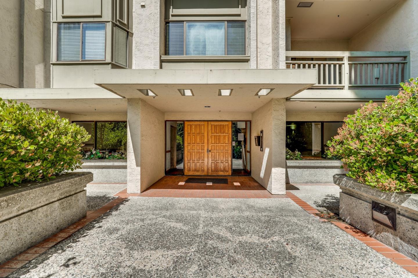 Detail Gallery Image 3 of 53 For 3715 Terstena Pl #401,  Santa Clara,  CA 95051 - 2 Beds | 2 Baths