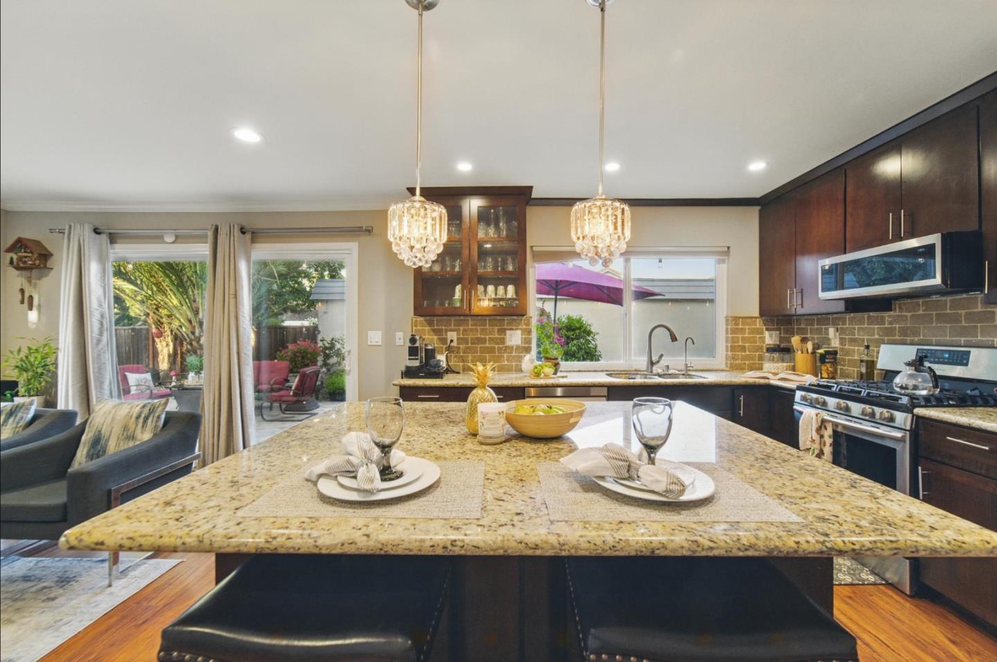 Detail Gallery Image 16 of 59 For 3821 Abbey Ct, Campbell,  CA 95008 - 4 Beds | 2/1 Baths