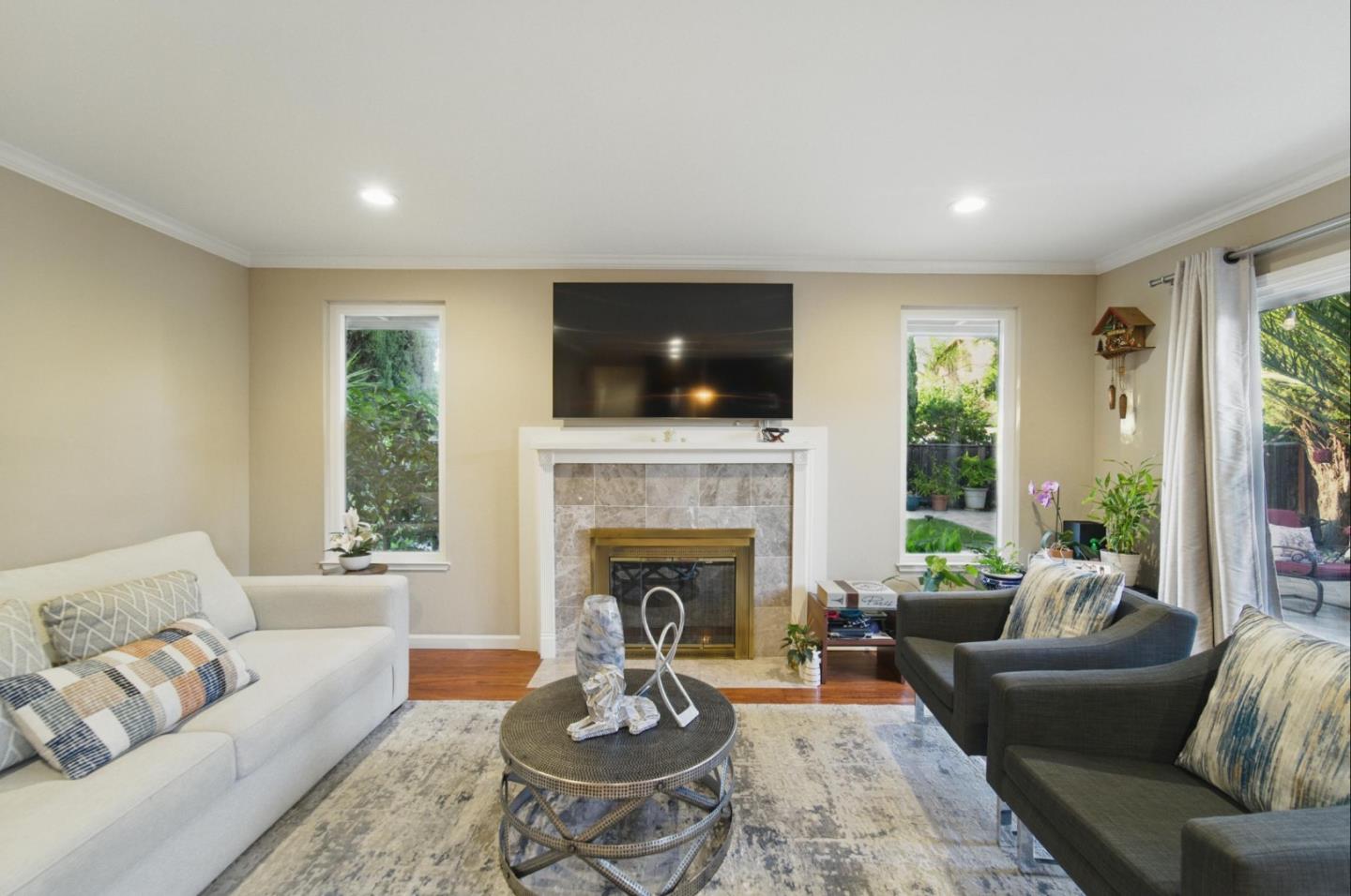 Detail Gallery Image 17 of 59 For 3821 Abbey Ct, Campbell,  CA 95008 - 4 Beds | 2/1 Baths