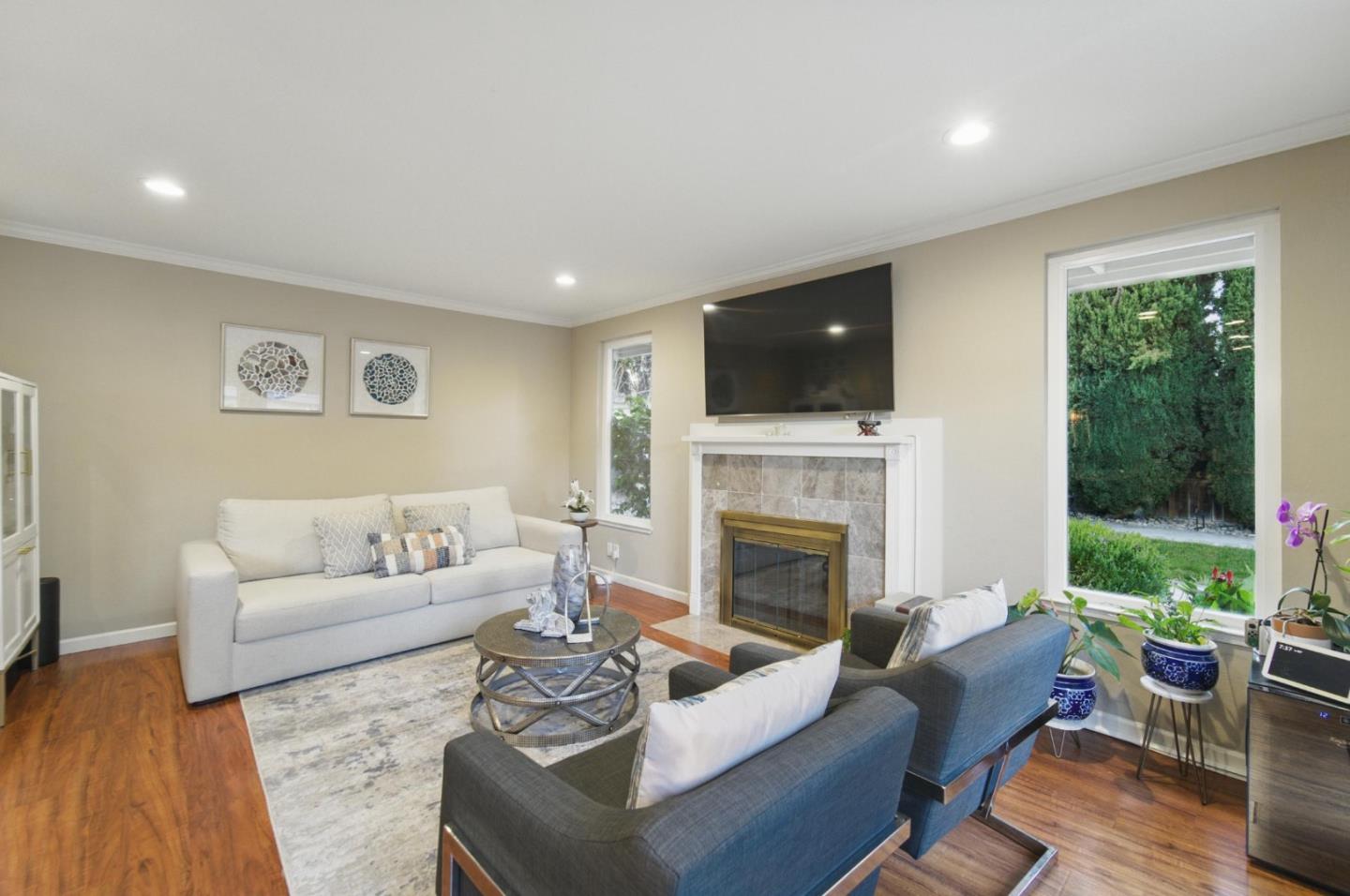 Detail Gallery Image 18 of 59 For 3821 Abbey Ct, Campbell,  CA 95008 - 4 Beds | 2/1 Baths