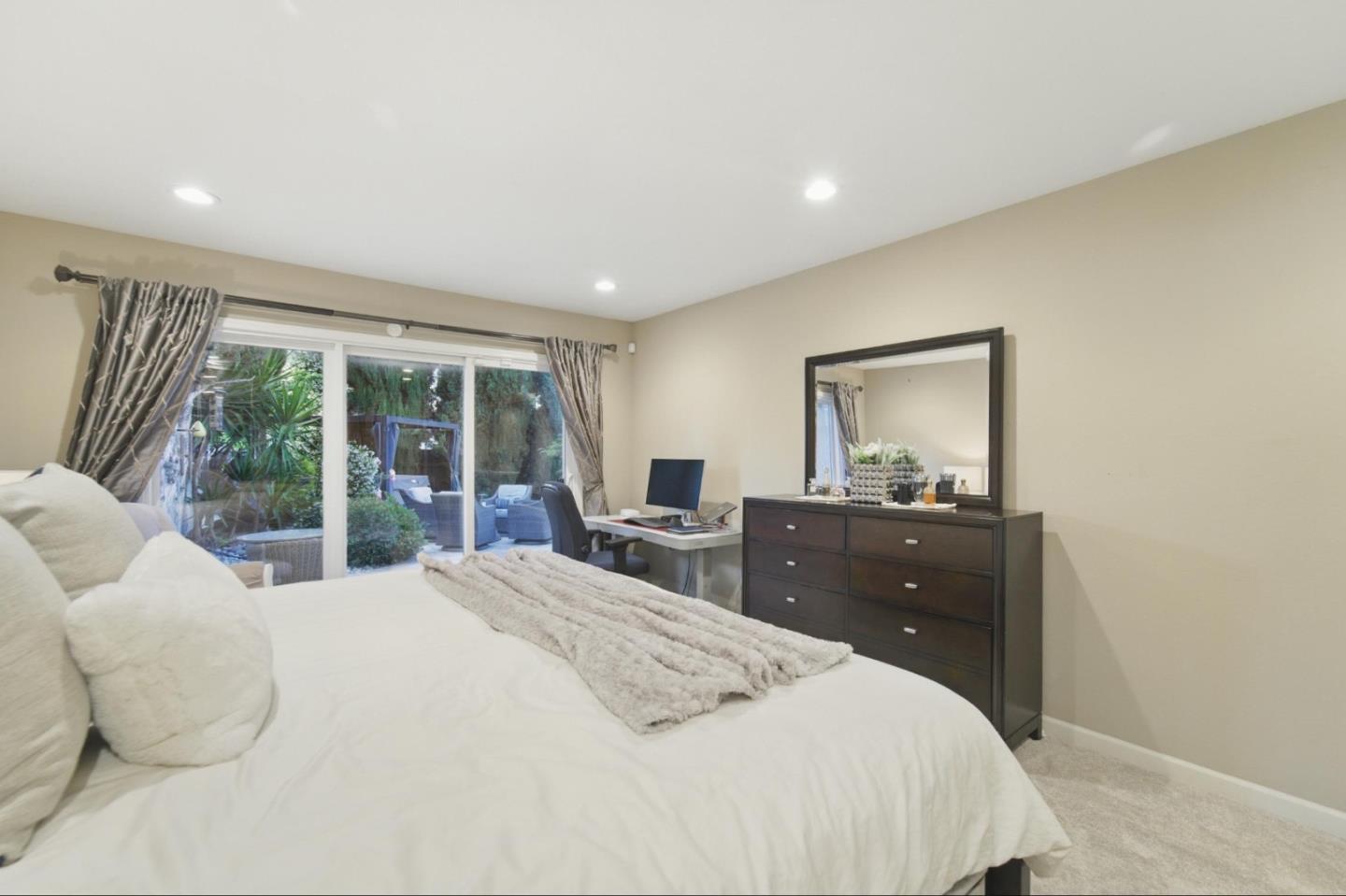 Detail Gallery Image 30 of 59 For 3821 Abbey Ct, Campbell,  CA 95008 - 4 Beds | 2/1 Baths