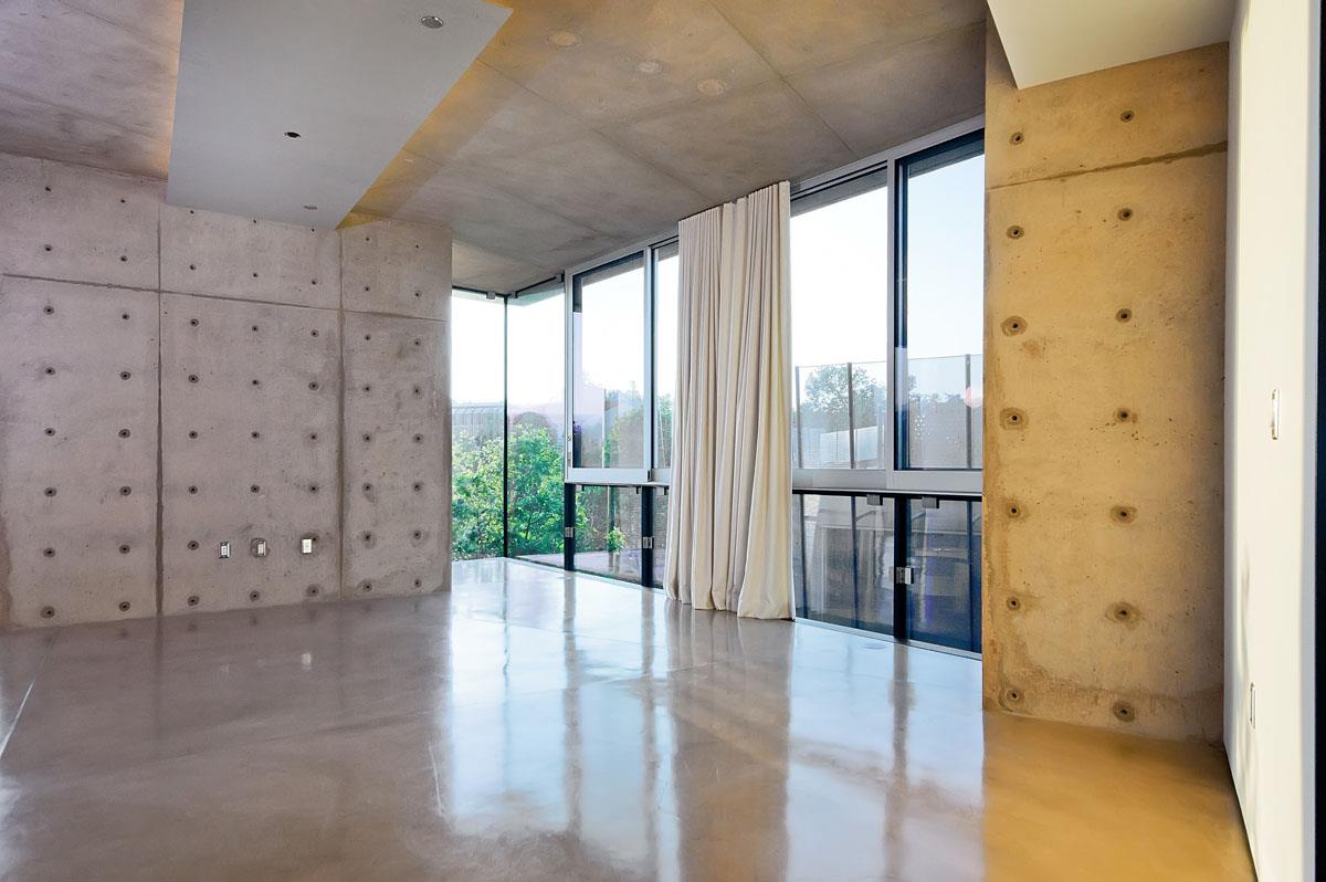 Detail Gallery Image 22 of 37 For 102 University Ave 3a 3b 3c,  Palo Alto,  CA 94301 - 6 Beds | 7/2 Baths