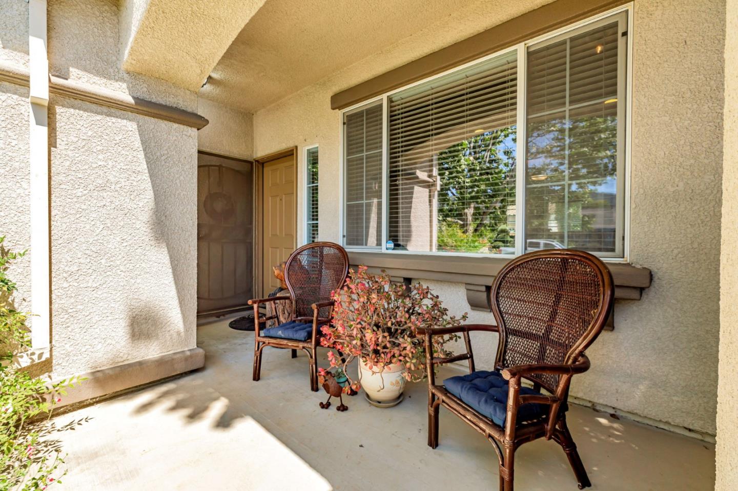 Detail Gallery Image 6 of 50 For 1315 Cypress Ct, Gilroy,  CA 95020 - 2 Beds | 2 Baths