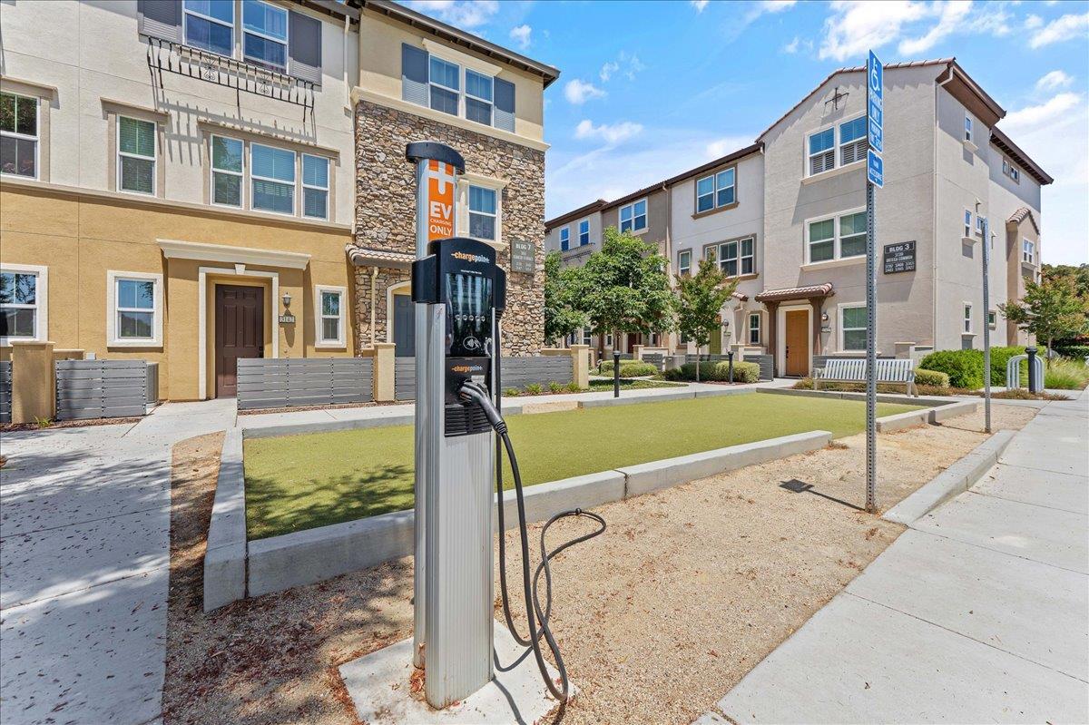Detail Gallery Image 37 of 45 For 37342 Sequoia Rd, Fremont,  CA 94536 - 4 Beds | 4 Baths