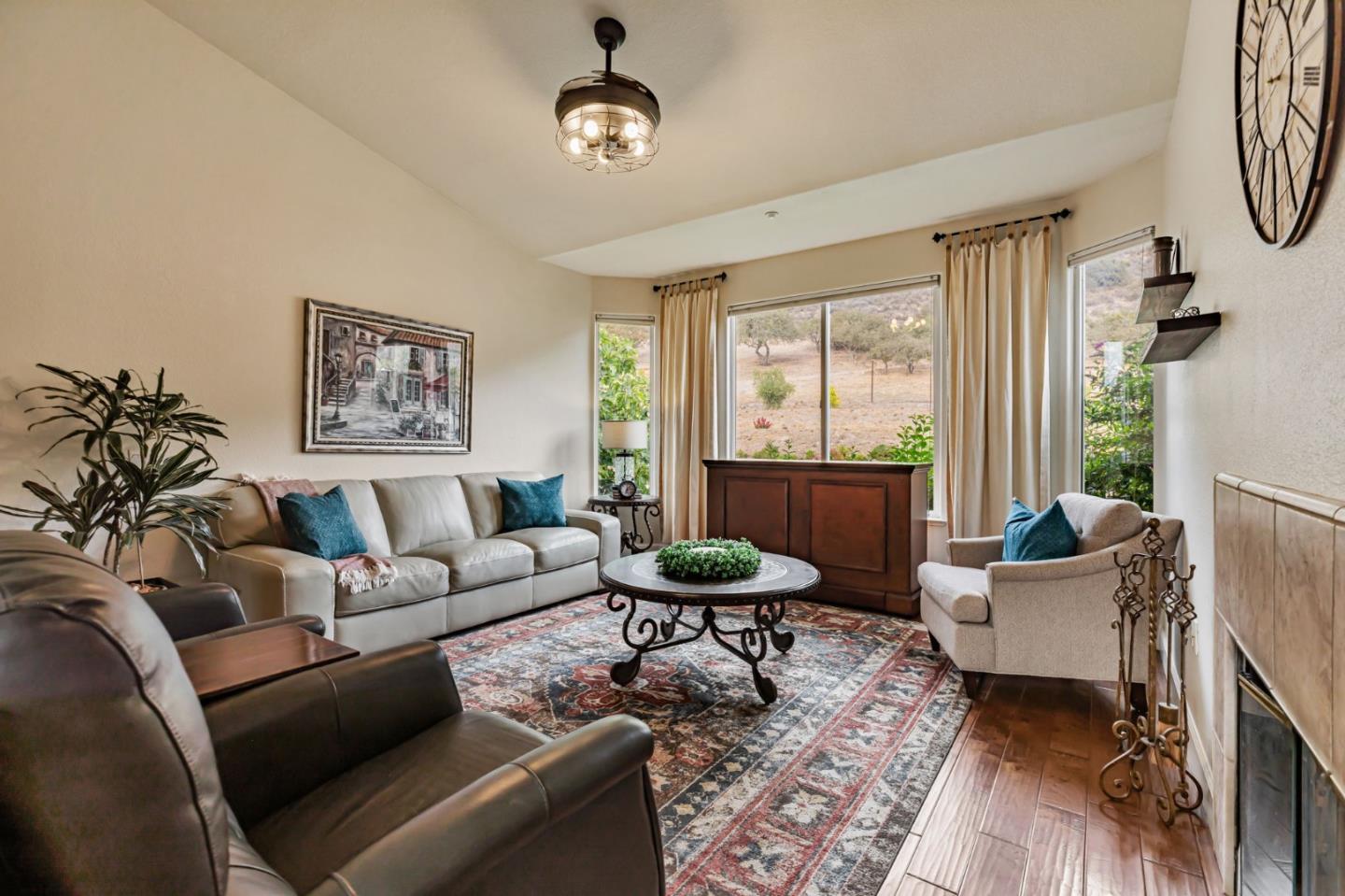 Detail Gallery Image 14 of 64 For 44737 Sun Valley Dr, King City,  CA 93930 - 4 Beds | 2 Baths