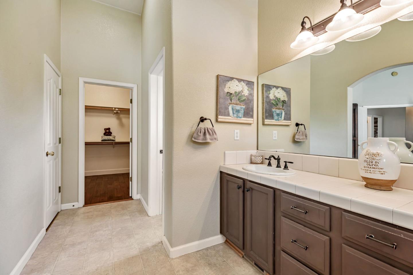 Detail Gallery Image 44 of 64 For 44737 Sun Valley Dr, King City,  CA 93930 - 4 Beds | 2 Baths