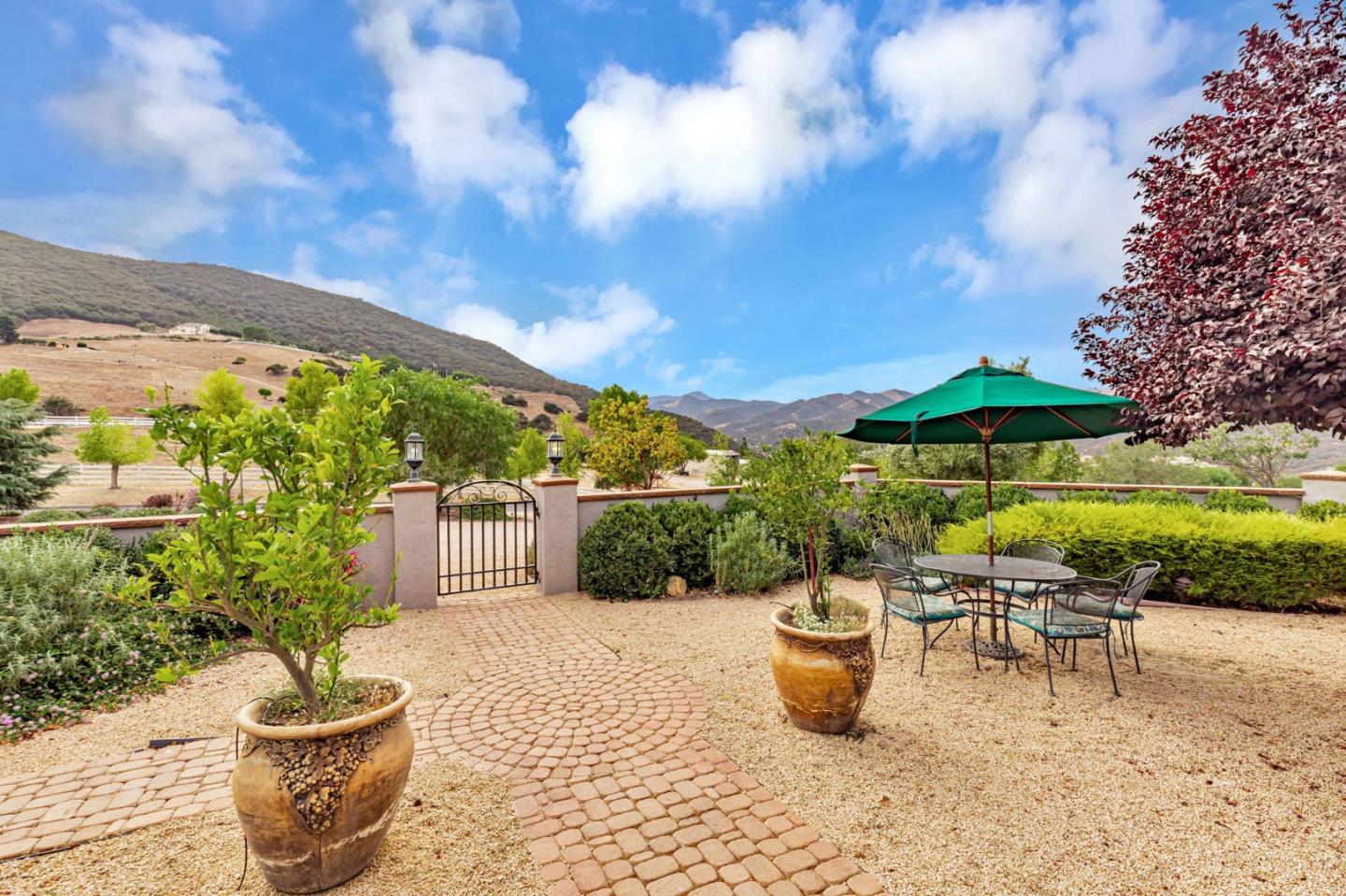 Detail Gallery Image 5 of 64 For 44737 Sun Valley Dr, King City,  CA 93930 - 4 Beds | 2 Baths