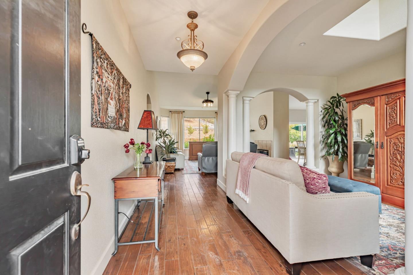 Detail Gallery Image 6 of 64 For 44737 Sun Valley Dr, King City,  CA 93930 - 4 Beds | 2 Baths