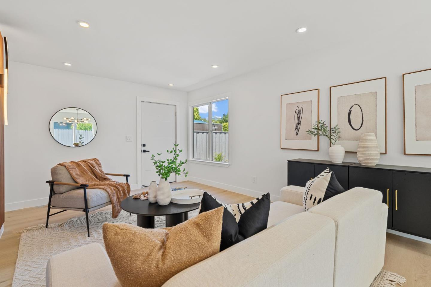 Detail Gallery Image 10 of 38 For 1868 Bagpipe Way, San Jose,  CA 95121 - 4 Beds | 2 Baths