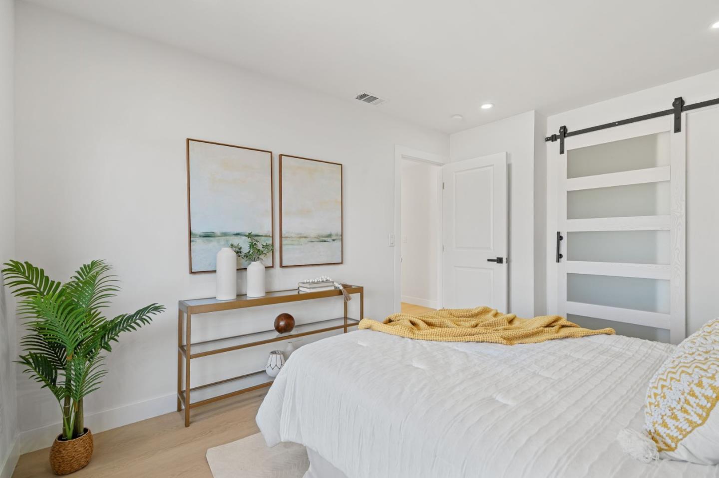 Detail Gallery Image 21 of 38 For 1868 Bagpipe Way, San Jose,  CA 95121 - 4 Beds | 2 Baths