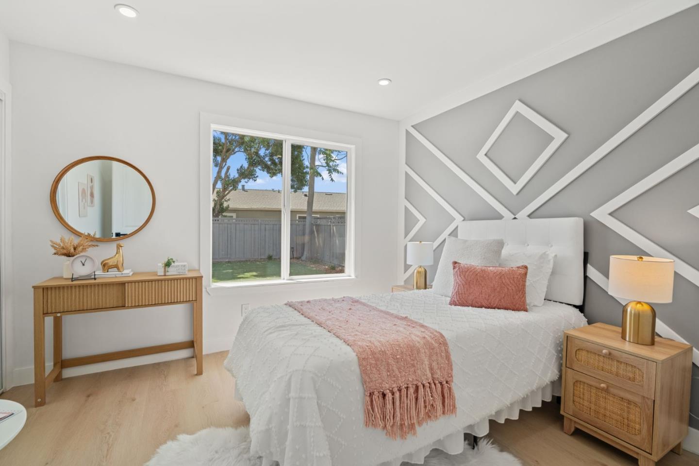 Detail Gallery Image 24 of 38 For 1868 Bagpipe Way, San Jose,  CA 95121 - 4 Beds | 2 Baths