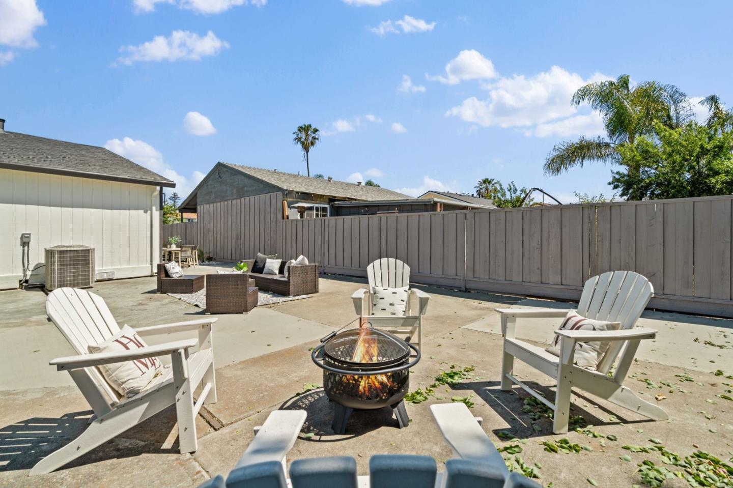 Detail Gallery Image 35 of 38 For 1868 Bagpipe Way, San Jose,  CA 95121 - 4 Beds | 2 Baths