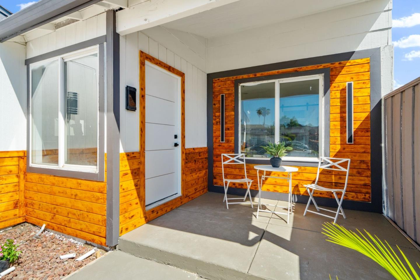 Detail Gallery Image 5 of 38 For 1868 Bagpipe Way, San Jose,  CA 95121 - 4 Beds | 2 Baths