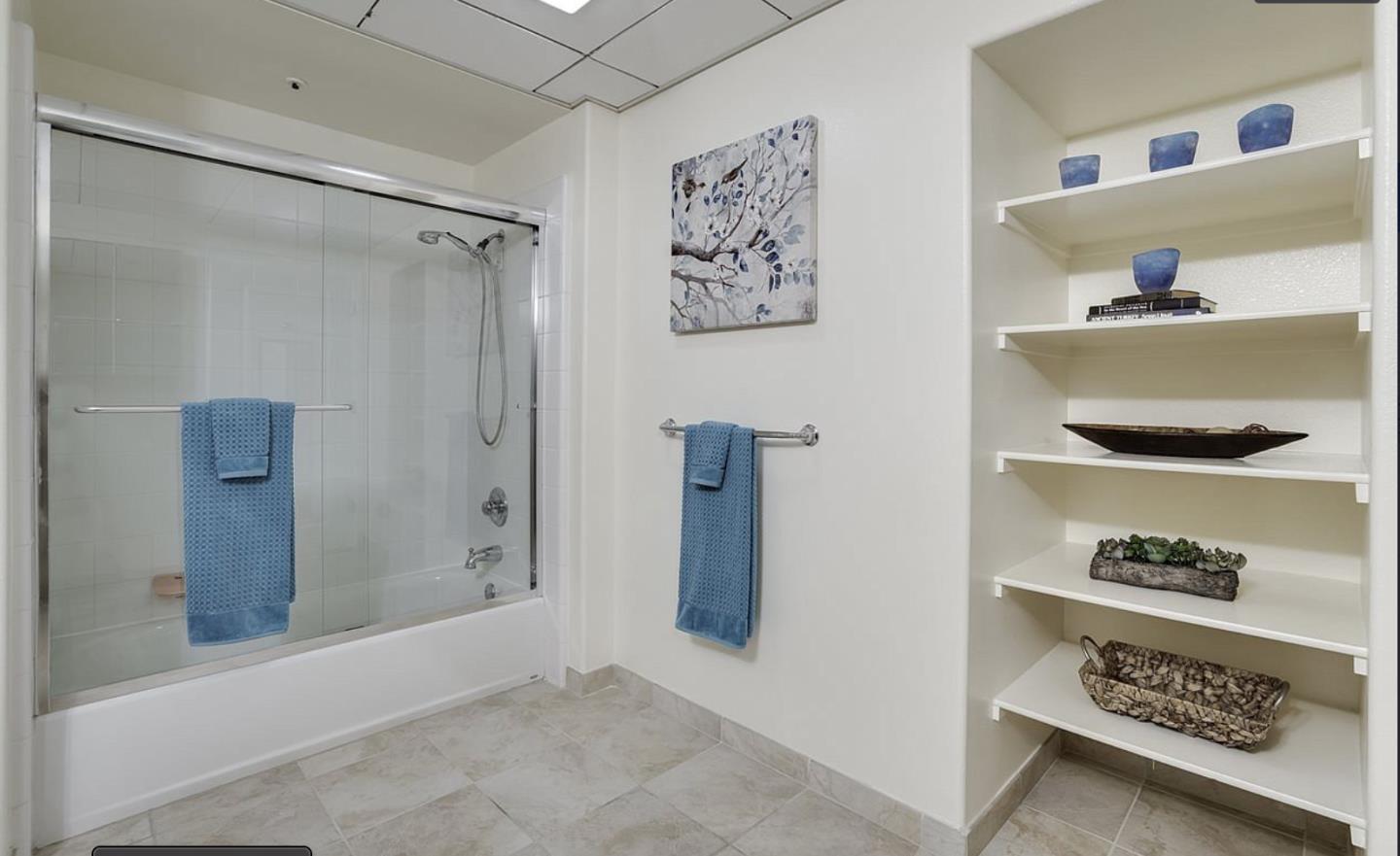 Detail Gallery Image 6 of 22 For 423 7th St #208,  Oakland,  CA 94607 - 2 Beds | 1 Baths