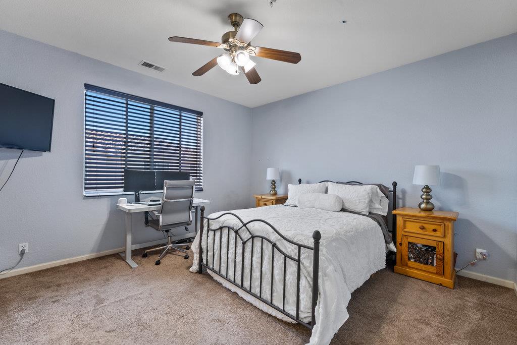 Detail Gallery Image 10 of 27 For 757 Roble St, Watsonville,  CA 95076 - 4 Beds | 2/1 Baths