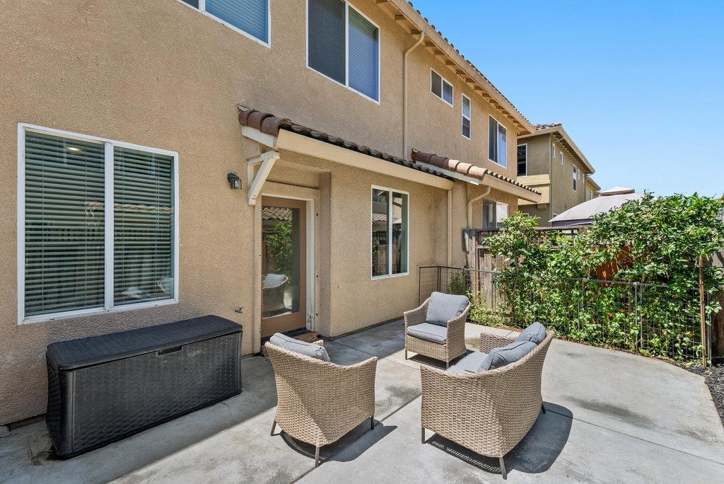 Detail Gallery Image 20 of 27 For 757 Roble St, Watsonville,  CA 95076 - 4 Beds | 2/1 Baths