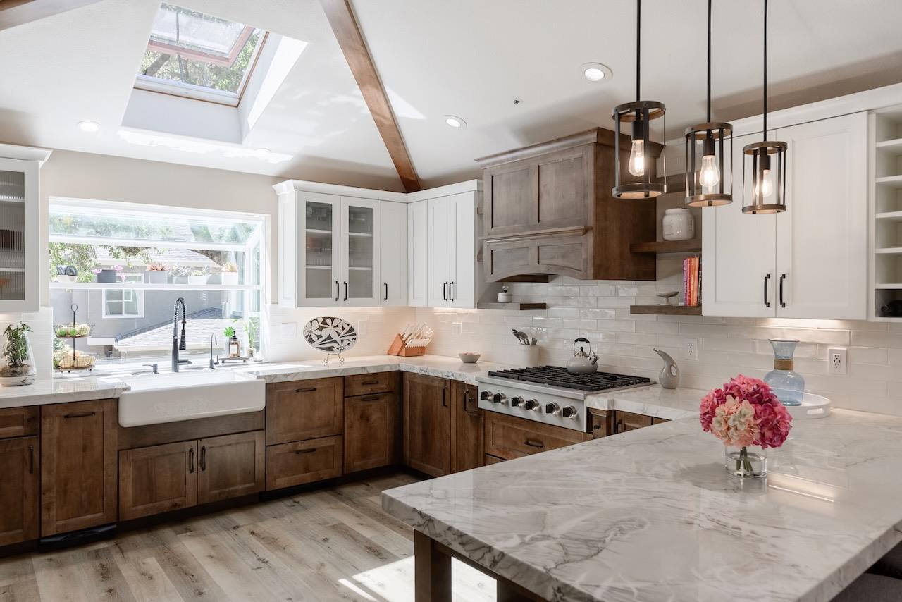 Detail Gallery Image 12 of 116 For 307 Sidesaddle Cir, Scotts Valley,  CA 95066 - 4 Beds | 2/1 Baths