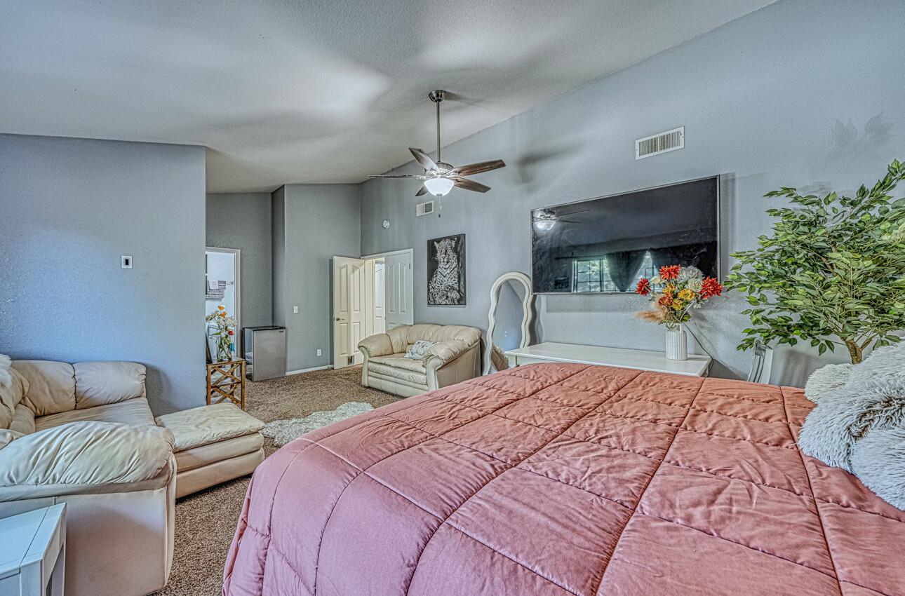 Detail Gallery Image 20 of 60 For 6640 Kim Ann Ln, Salinas,  CA 93907 - 4 Beds | 3 Baths