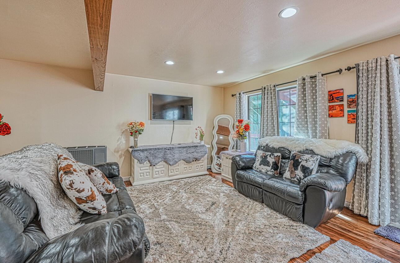 Detail Gallery Image 31 of 60 For 6640 Kim Ann Ln, Salinas,  CA 93907 - 4 Beds | 3 Baths