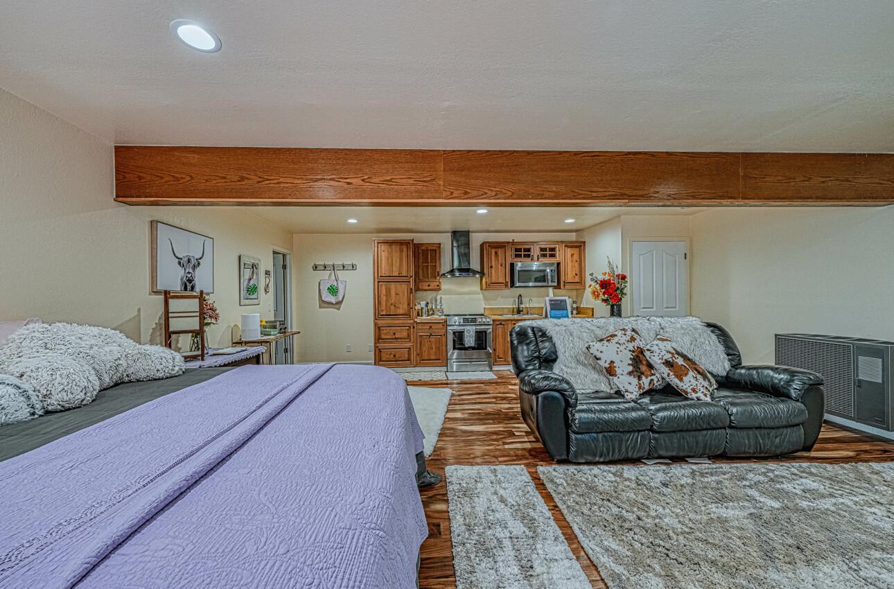 Detail Gallery Image 33 of 60 For 6640 Kim Ann Ln, Salinas,  CA 93907 - 4 Beds | 3 Baths