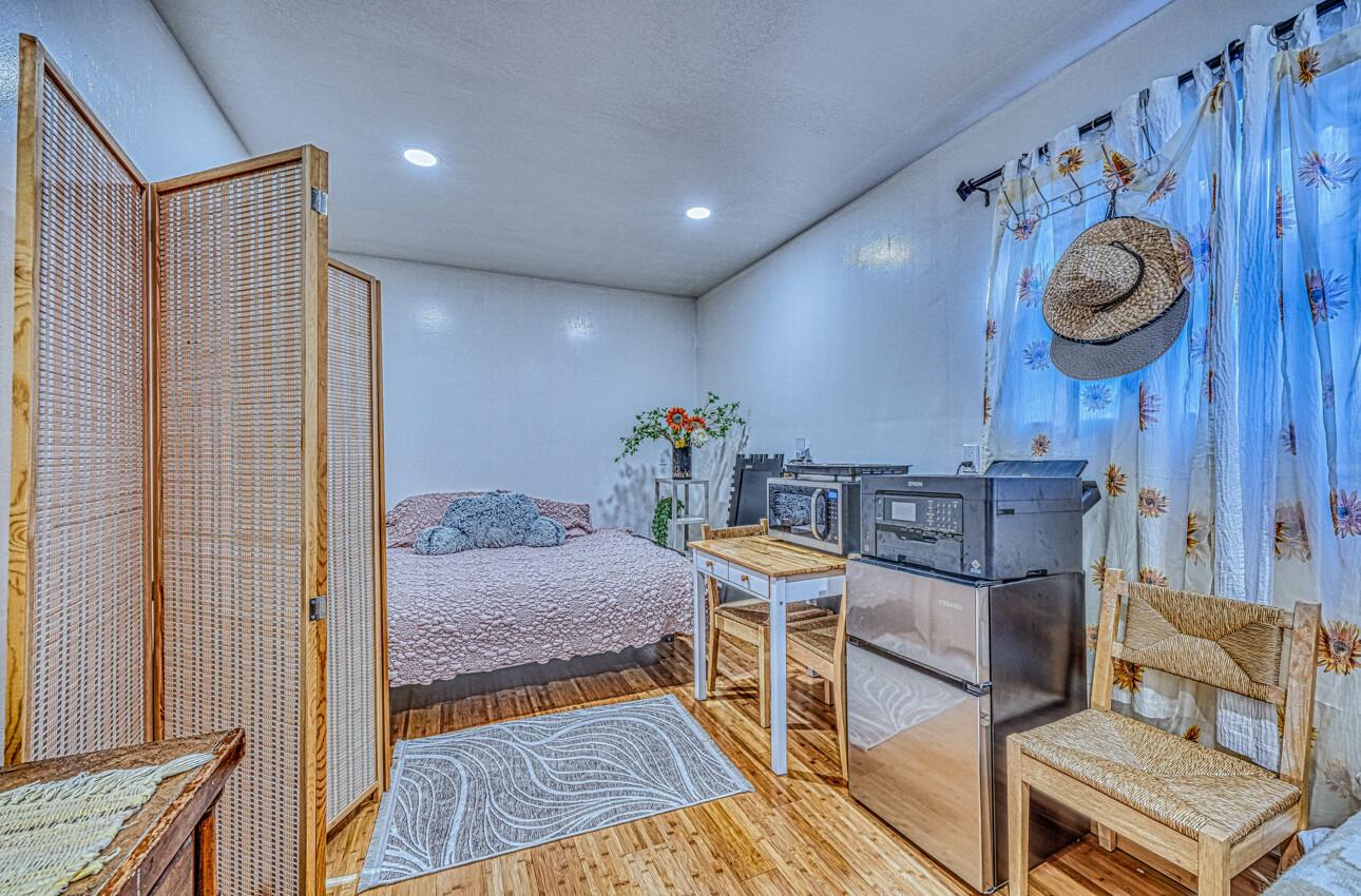 Detail Gallery Image 35 of 60 For 6640 Kim Ann Ln, Salinas,  CA 93907 - 4 Beds | 3 Baths