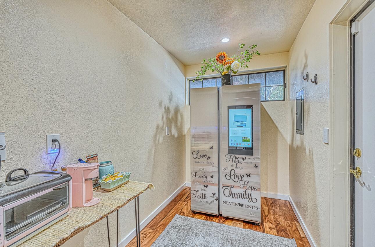 Detail Gallery Image 36 of 60 For 6640 Kim Ann Ln, Salinas,  CA 93907 - 4 Beds | 3 Baths