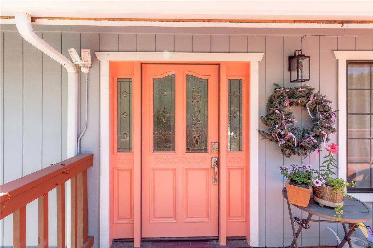 Detail Gallery Image 6 of 60 For 6640 Kim Ann Ln, Salinas,  CA 93907 - 4 Beds | 3 Baths