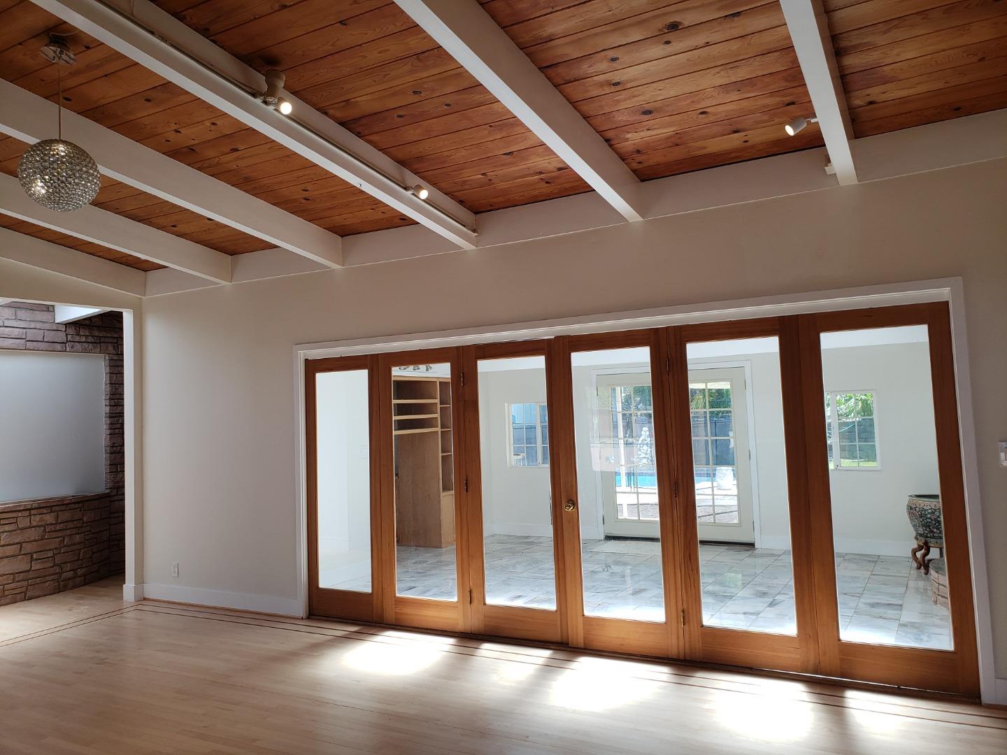 Detail Gallery Image 24 of 51 For 528 Moraga, Orinda,  CA 94563 - 3 Beds | 2/1 Baths