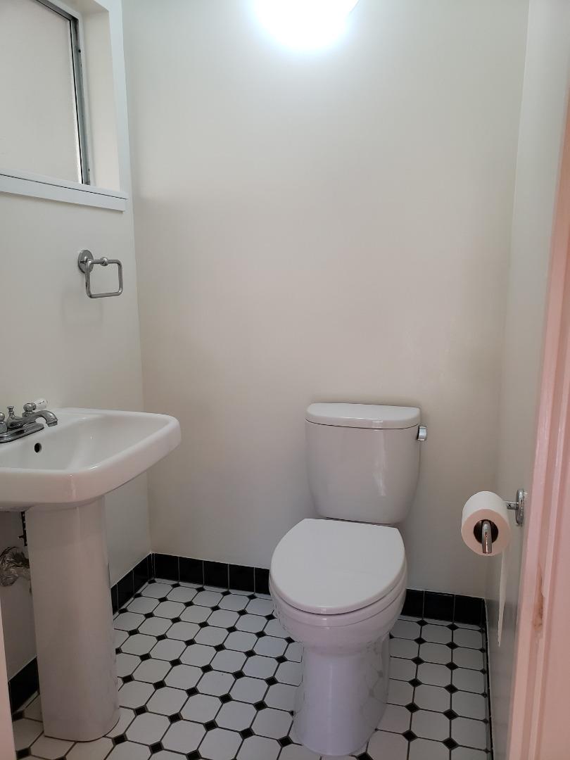 Detail Gallery Image 43 of 51 For 528 Moraga, Orinda,  CA 94563 - 3 Beds | 2/1 Baths