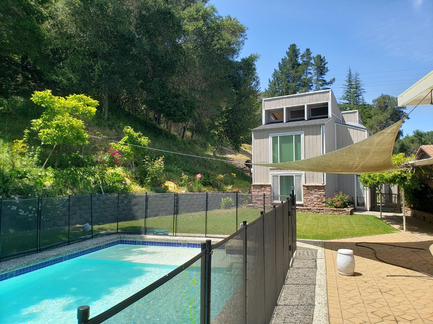 Detail Gallery Image 46 of 51 For 528 Moraga, Orinda,  CA 94563 - 3 Beds | 2/1 Baths
