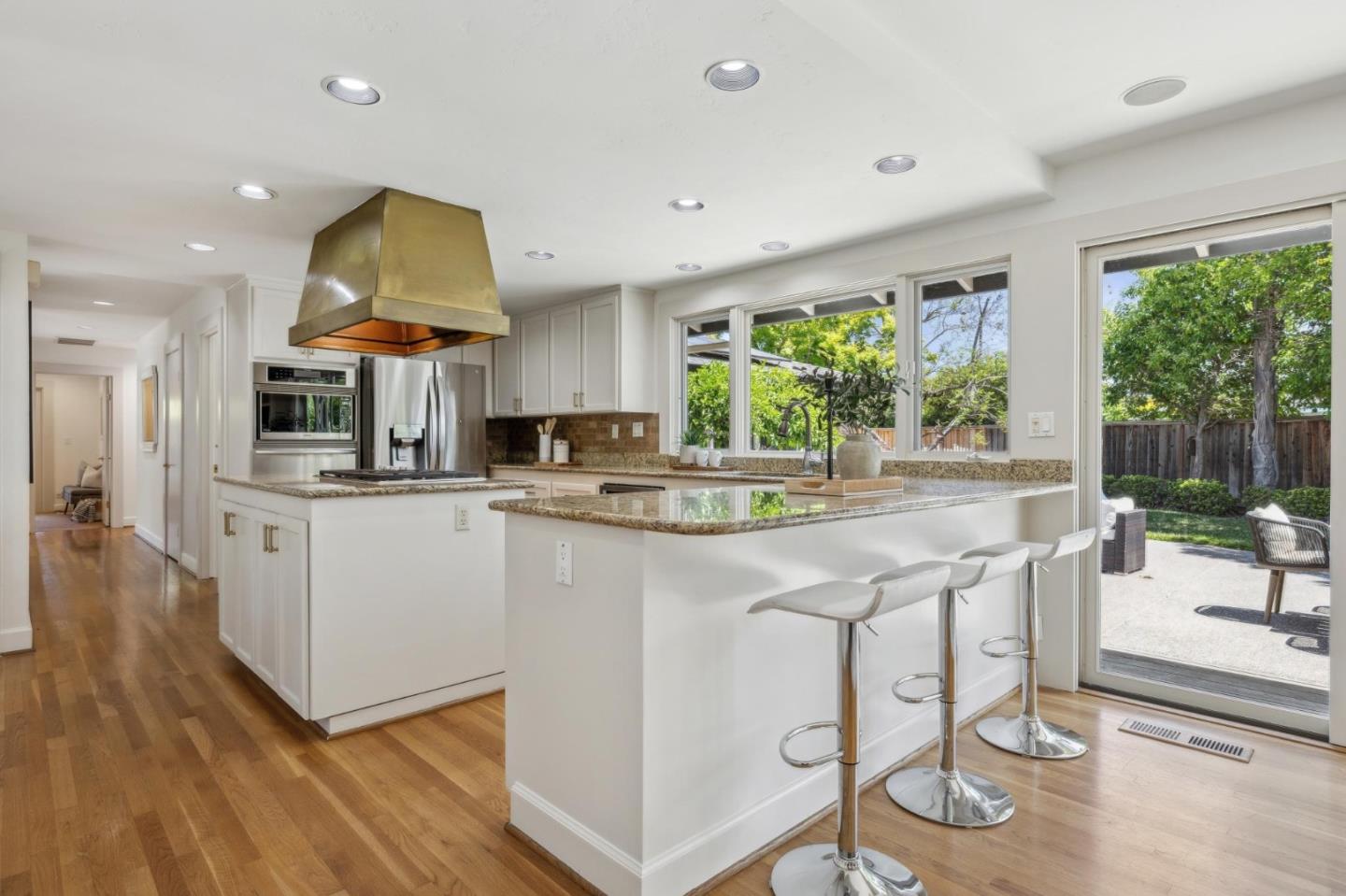 Detail Gallery Image 10 of 31 For 20717 Meadow Oak Rd, Saratoga,  CA 95070 - 6 Beds | 4/1 Baths