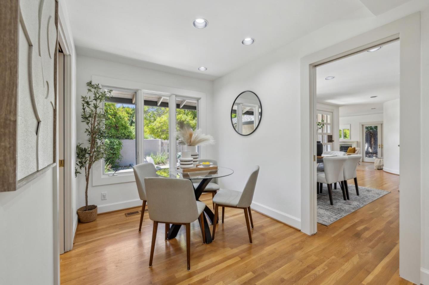 Detail Gallery Image 13 of 31 For 20717 Meadow Oak Rd, Saratoga,  CA 95070 - 6 Beds | 4/1 Baths