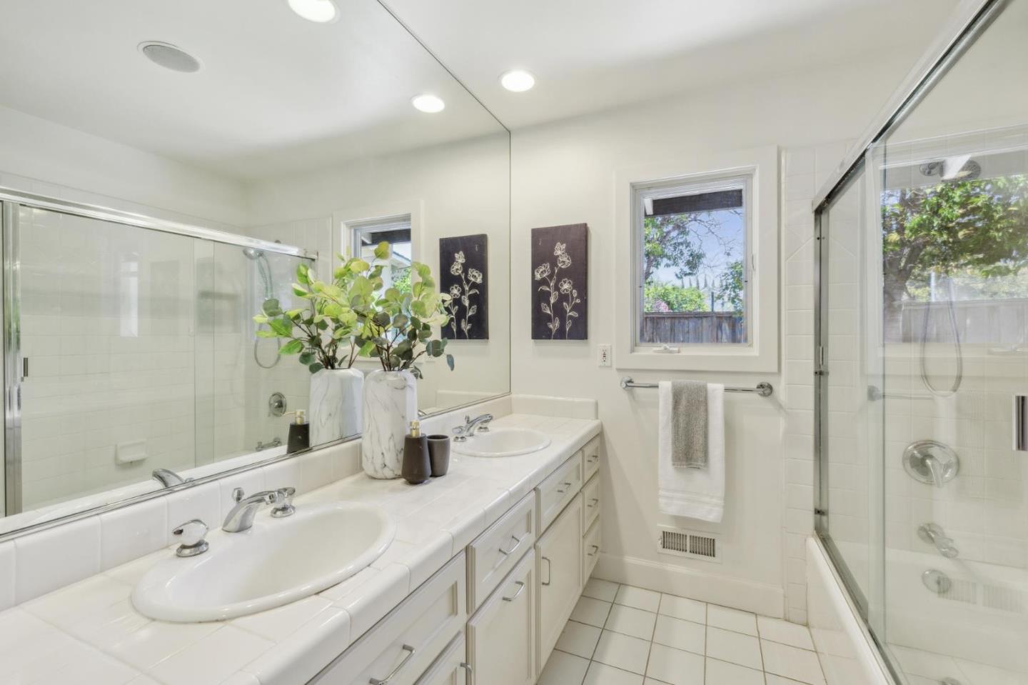 Detail Gallery Image 20 of 31 For 20717 Meadow Oak Rd, Saratoga,  CA 95070 - 6 Beds | 4/1 Baths