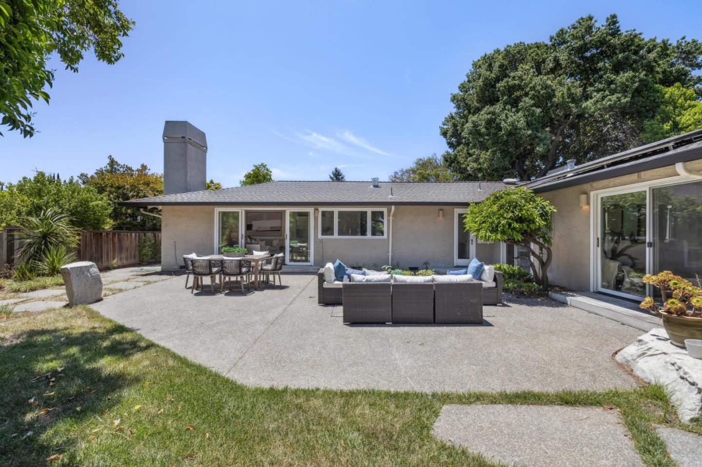 Detail Gallery Image 22 of 31 For 20717 Meadow Oak Rd, Saratoga,  CA 95070 - 6 Beds | 4/1 Baths