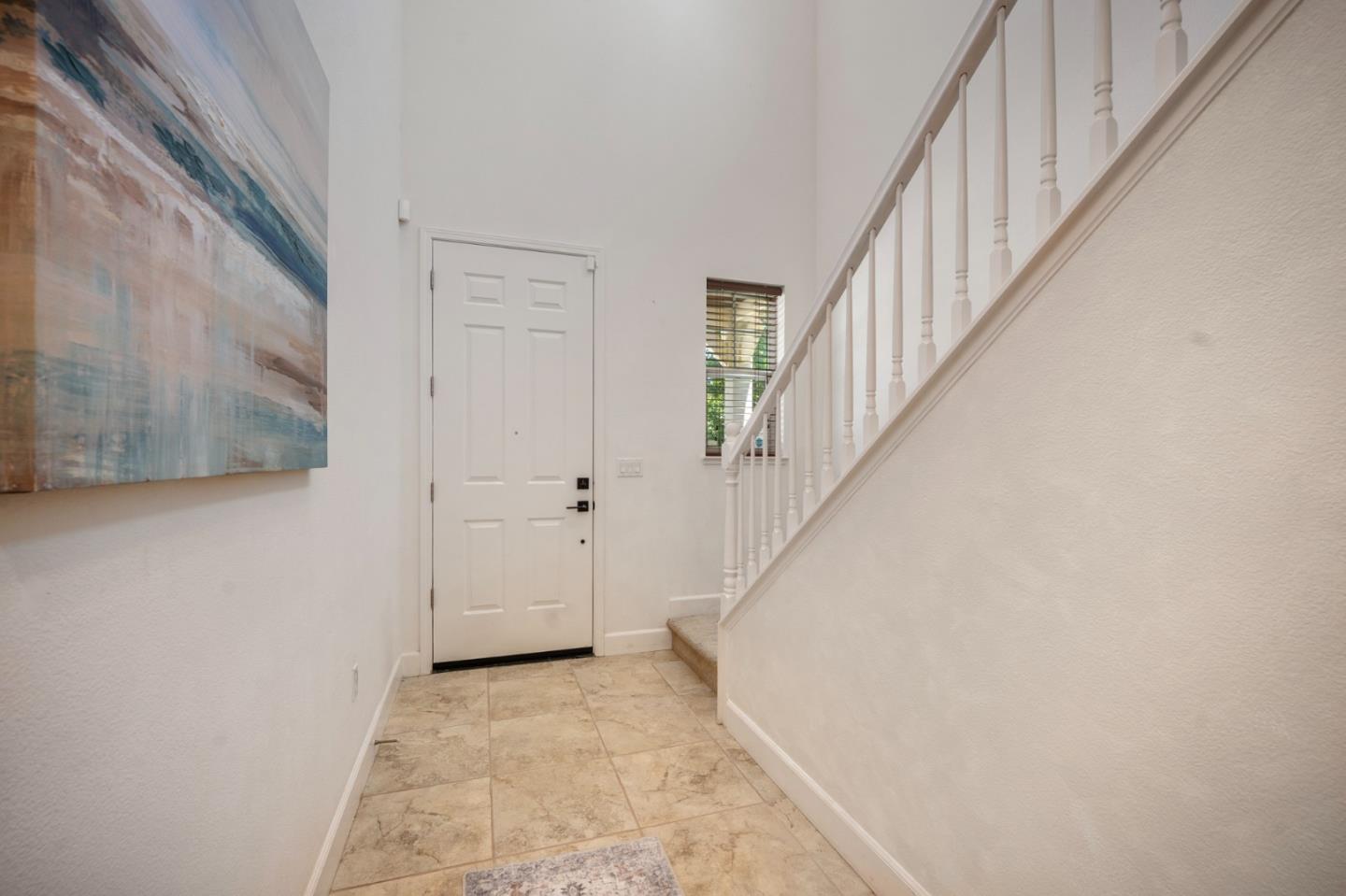 Detail Gallery Image 4 of 27 For 250 Robin Place, Gilroy,  CA 95020 - 3 Beds | 2/1 Baths