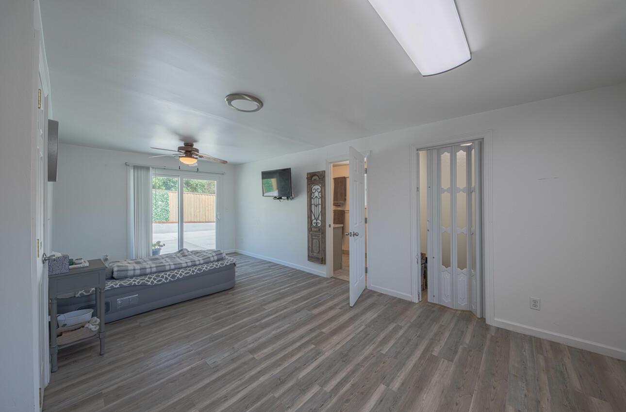 Detail Gallery Image 14 of 43 For 489 Paradise Rd, Salinas,  CA 93907 - 2 Beds | 2 Baths