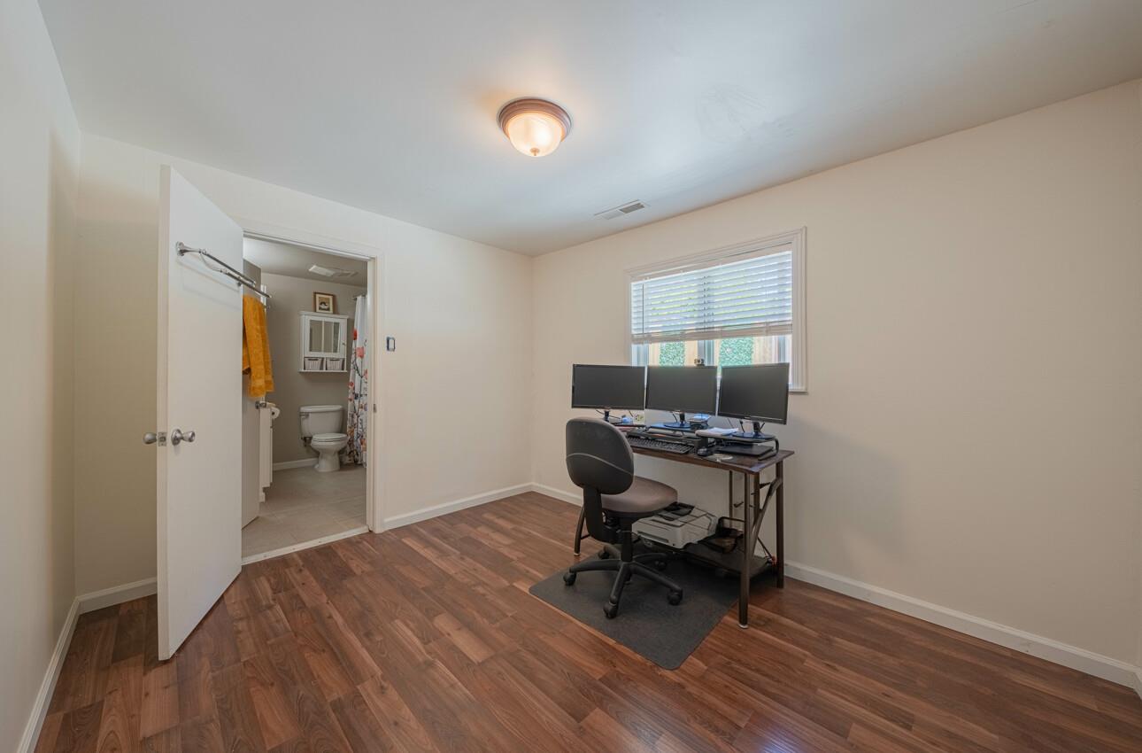 Detail Gallery Image 20 of 43 For 489 Paradise Rd, Salinas,  CA 93907 - 2 Beds | 2 Baths