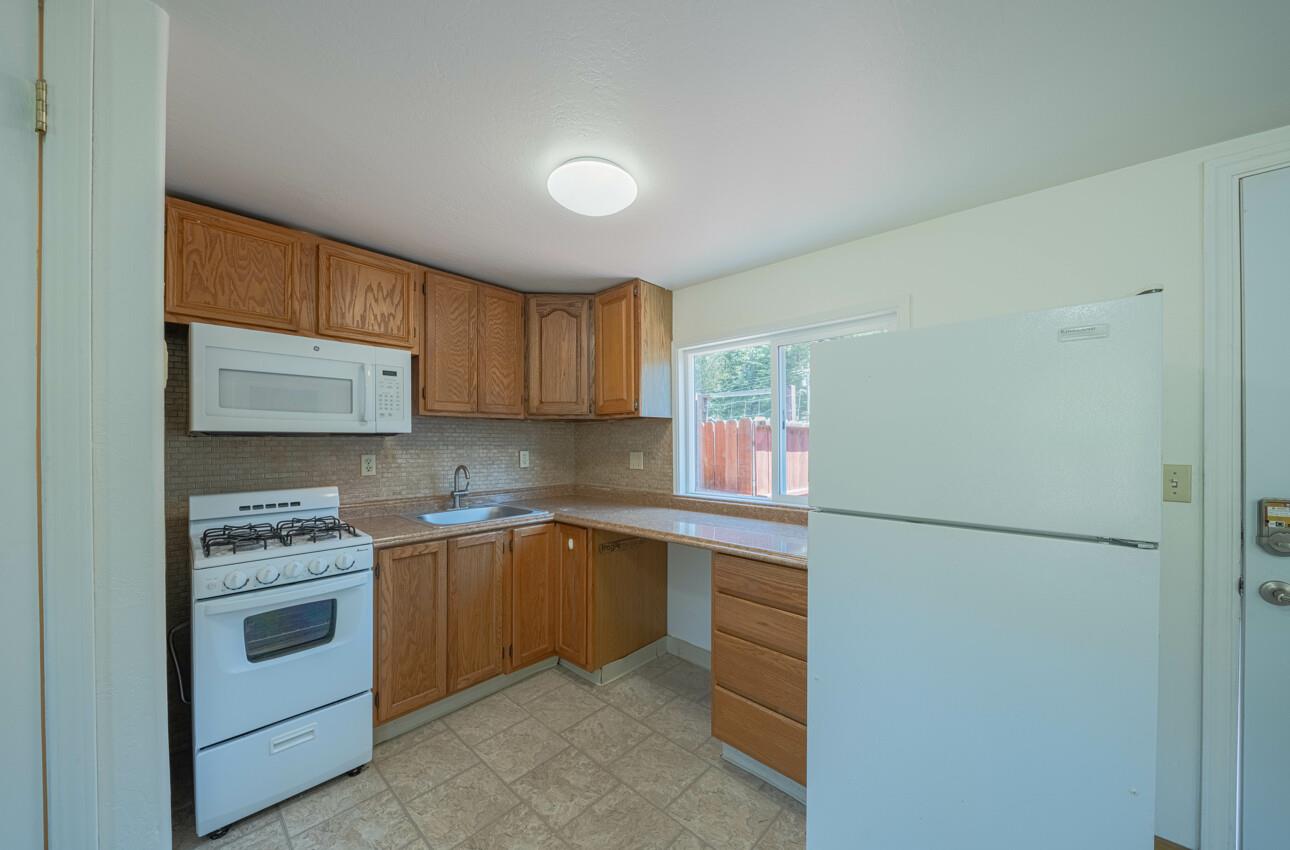 Detail Gallery Image 32 of 43 For 489 Paradise Rd, Salinas,  CA 93907 - 2 Beds | 2 Baths