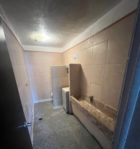 Detail Gallery Image 13 of 24 For 18 Porter Dr, Watsonville,  CA 95076 - – Beds | – Baths