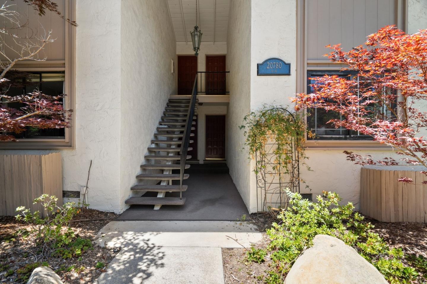Detail Gallery Image 3 of 49 For 20780 4th St #7,  Saratoga,  CA 95070 - 2 Beds | 2 Baths