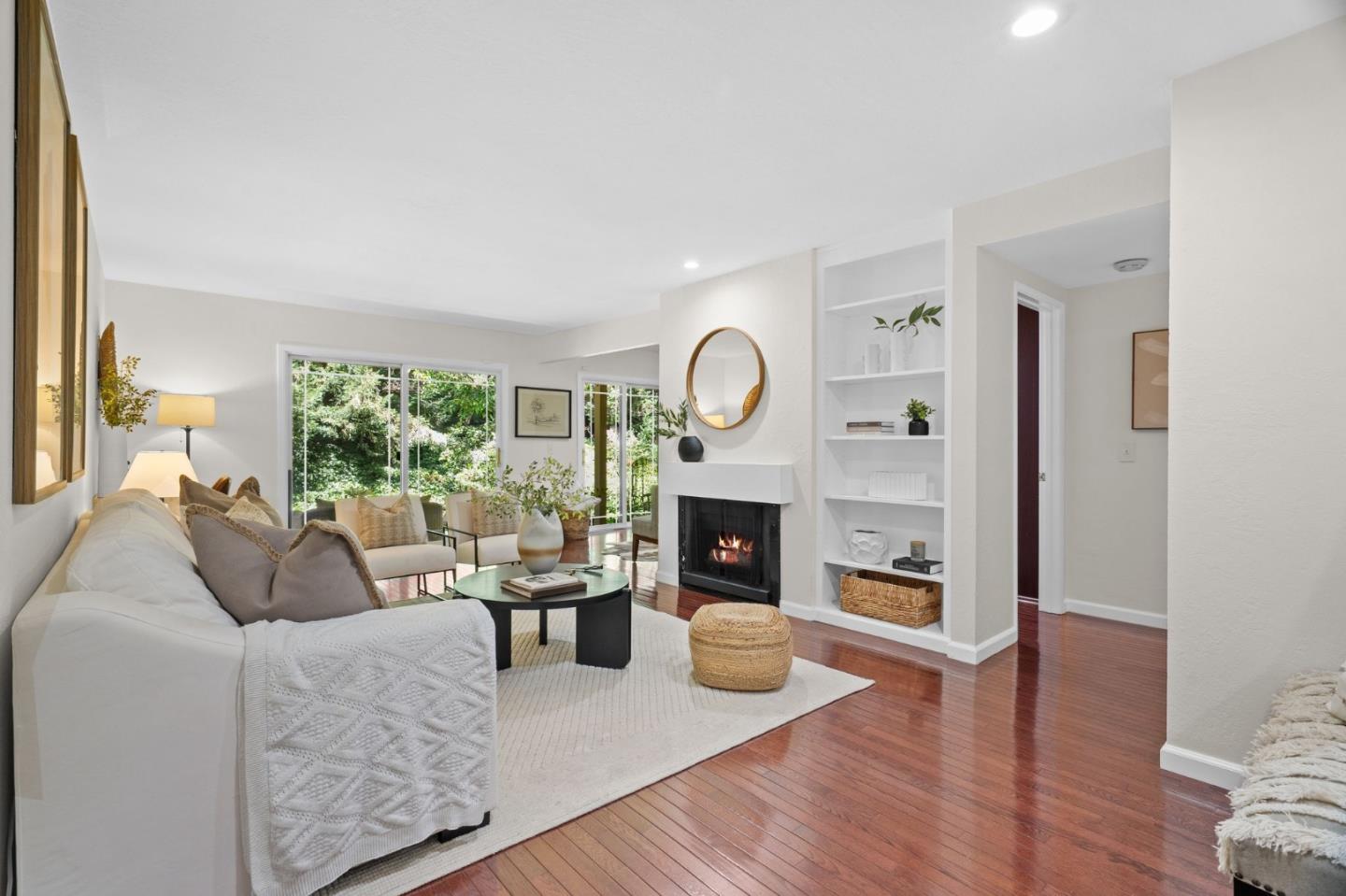 Detail Gallery Image 4 of 49 For 20780 4th St #7,  Saratoga,  CA 95070 - 2 Beds | 2 Baths
