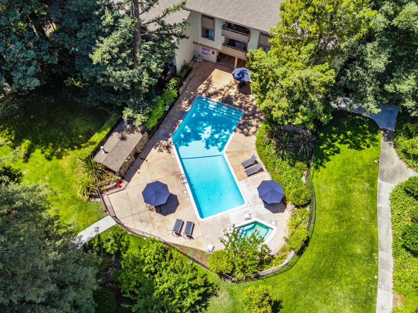 Detail Gallery Image 44 of 49 For 20780 4th St #7,  Saratoga,  CA 95070 - 2 Beds | 2 Baths