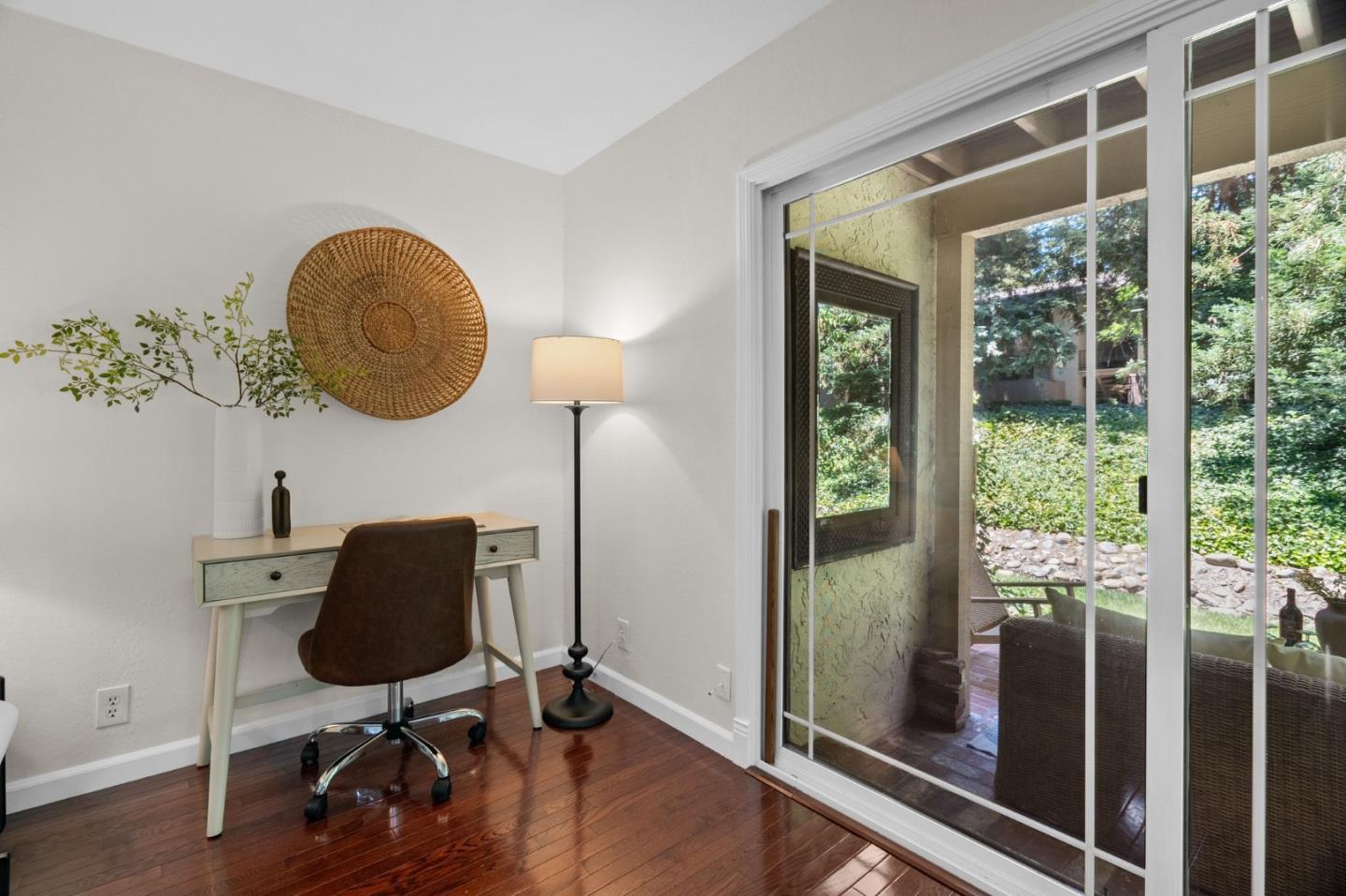 Detail Gallery Image 8 of 49 For 20780 4th St #7,  Saratoga,  CA 95070 - 2 Beds | 2 Baths