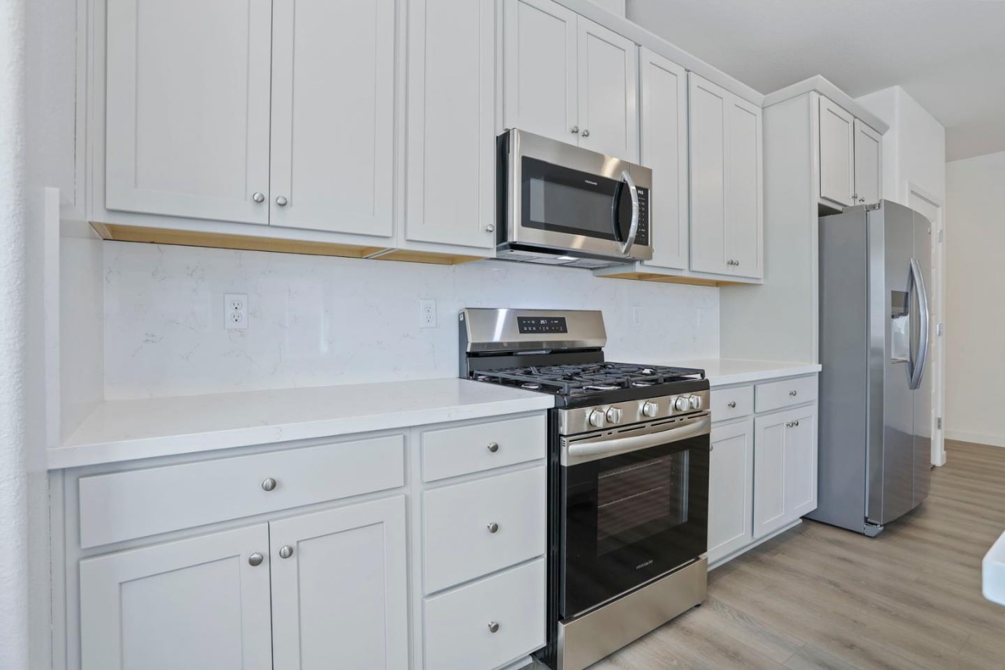 Detail Gallery Image 15 of 39 For 7200 Robins Cove Dr, Stockton,  CA 95219 - 3 Beds | 2 Baths