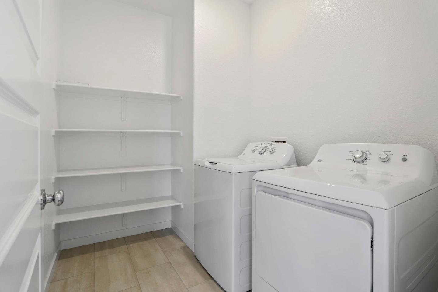 Detail Gallery Image 24 of 39 For 7200 Robins Cove Dr, Stockton,  CA 95219 - 3 Beds | 2 Baths