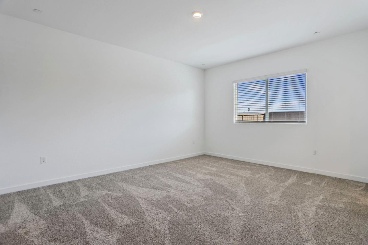 Detail Gallery Image 25 of 39 For 7200 Robins Cove Dr, Stockton,  CA 95219 - 3 Beds | 2 Baths