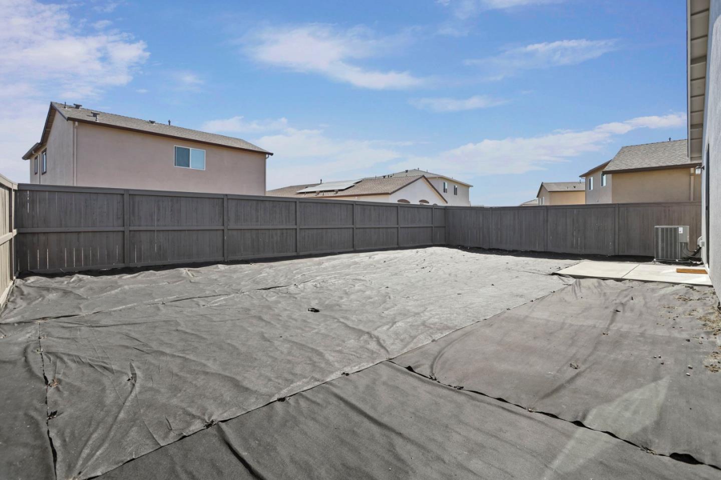 Detail Gallery Image 34 of 39 For 7200 Robins Cove Dr, Stockton,  CA 95219 - 3 Beds | 2 Baths